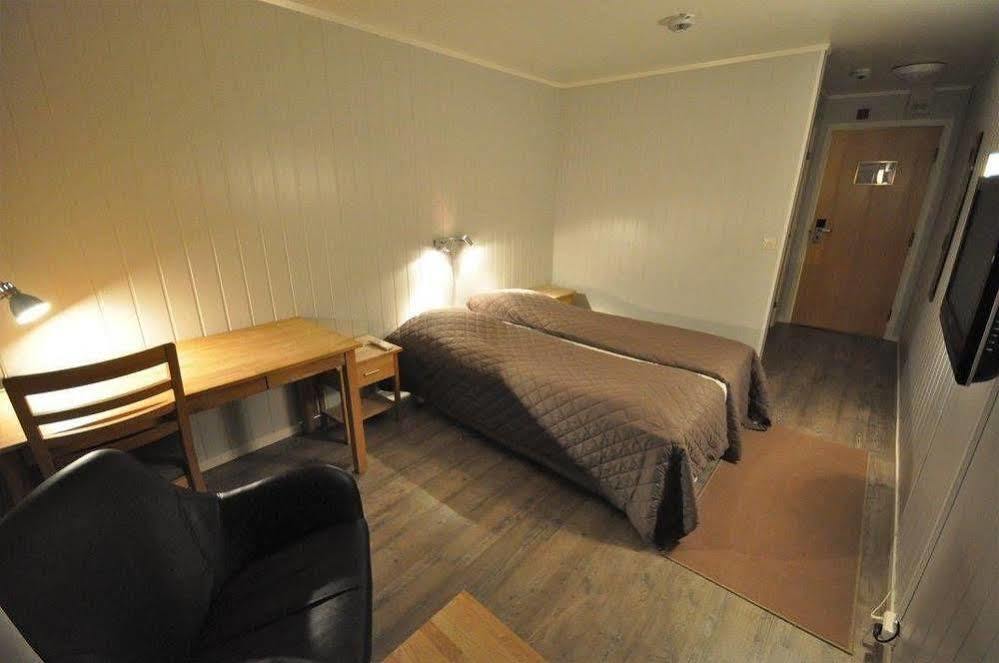Havoysund Hotell & Rorbuer Exterior photo
